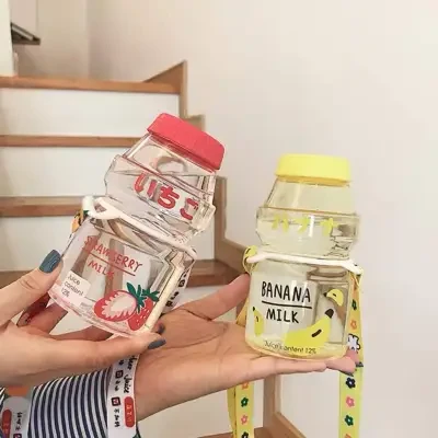 インスタ風乳酸菌飲料型ボトル480ml｜ストラップ付、おしゃれな女の子へ
