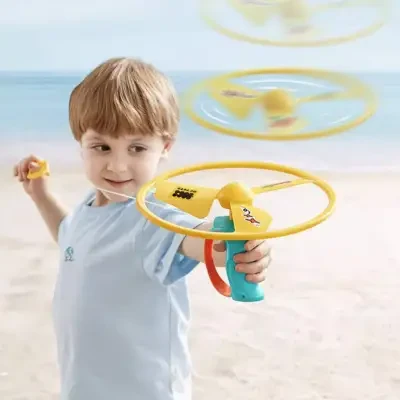 ベビーケアの子供用竹トンボ｜ピストルフライングディスク飛行旋回トップスピン玩具！