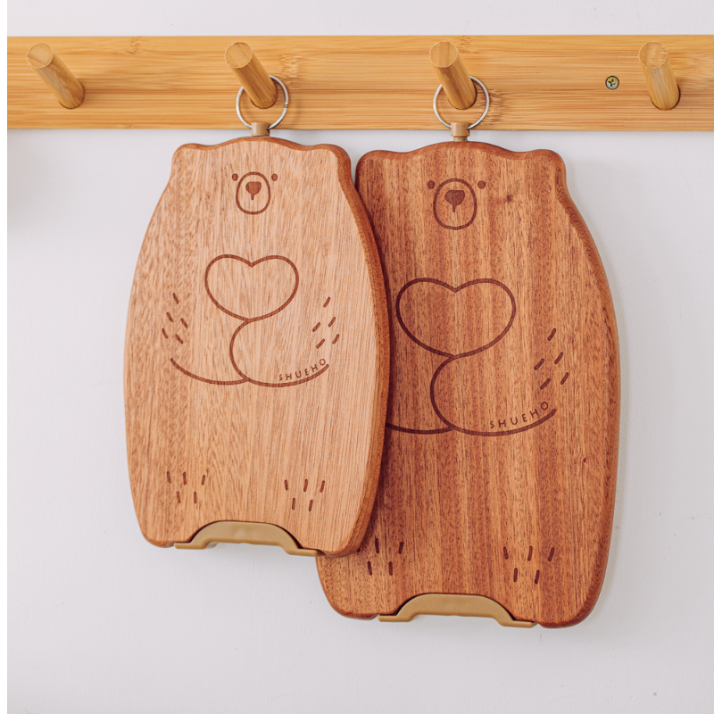 【樹可】「可」クマの自立可能なまな板｜天然木製 可愛いクマ形設計|undefined