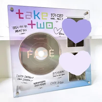 【注意：注文日から約15日出荷】take two アクリルスタンド｜BTS！カード、CDを収納に最適！（カード、CDなし！）