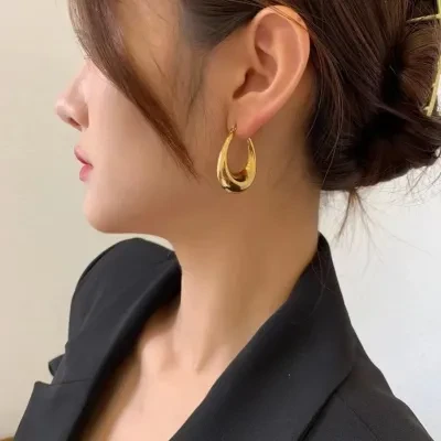 ピアス｜イヤリング・ステンレス・楕円・チタン・レディース・アクセサリー・光沢・おしゃれ・水滴・ゴールド・U型・シルバー