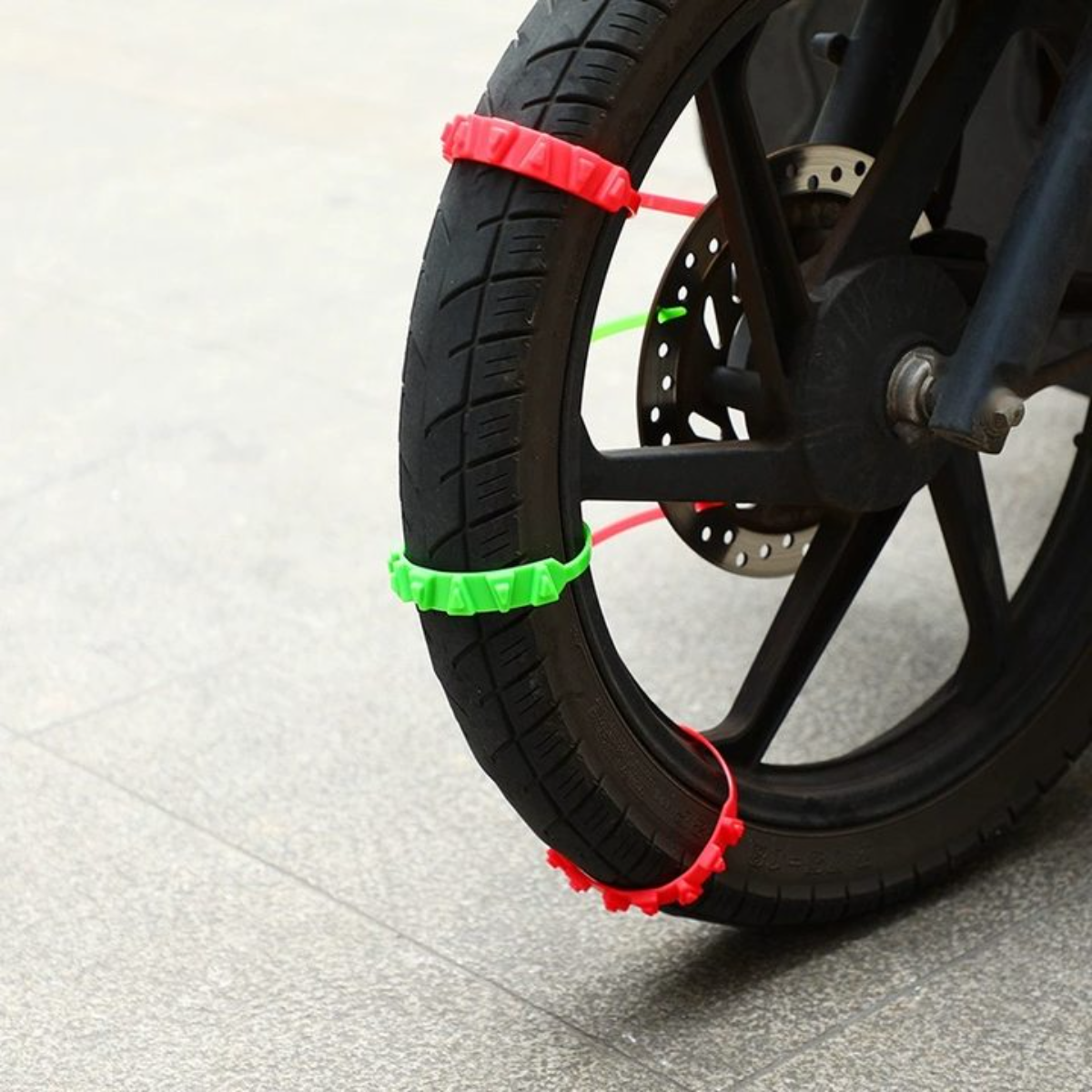 自転車用滑り止めチェーン｜簡単装着・電動車用滑り止めチェーン・滑り止め・雪道・凍結・スノーチェー・非金属|undefined
