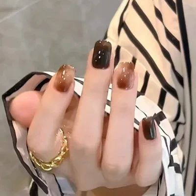 Orange.Nail ネイルチップ｜タイダイ・ネイルアート・秋冬・シンプル・手が白く映える・取り外し可能・完成品・着用・ショートタイプ・フェイクネイル