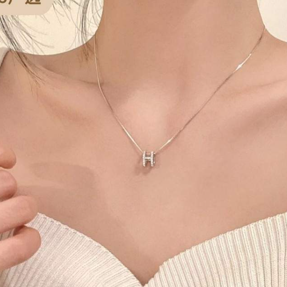 ネックレス｜新作・大人女性・鎖骨チェーン・高級感・オシャレ|undefined