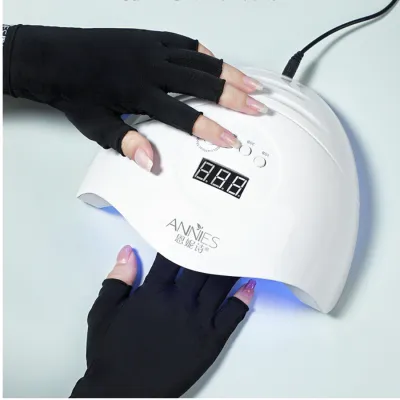 ネイルライト用UVカット手袋｜指なし・保湿・紫外線カット・透気性・ネイルサロン用・ショート