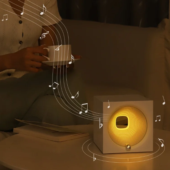 北欧風小型Bluetoothスピーカー｜・携帯可能・AUX/TFカード/Bluetooth/USBメモリ対応|undefined