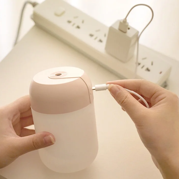 ナイトライト付き加湿器300ml｜軽量・連続8時間まで使用可能・USB給電式|undefined