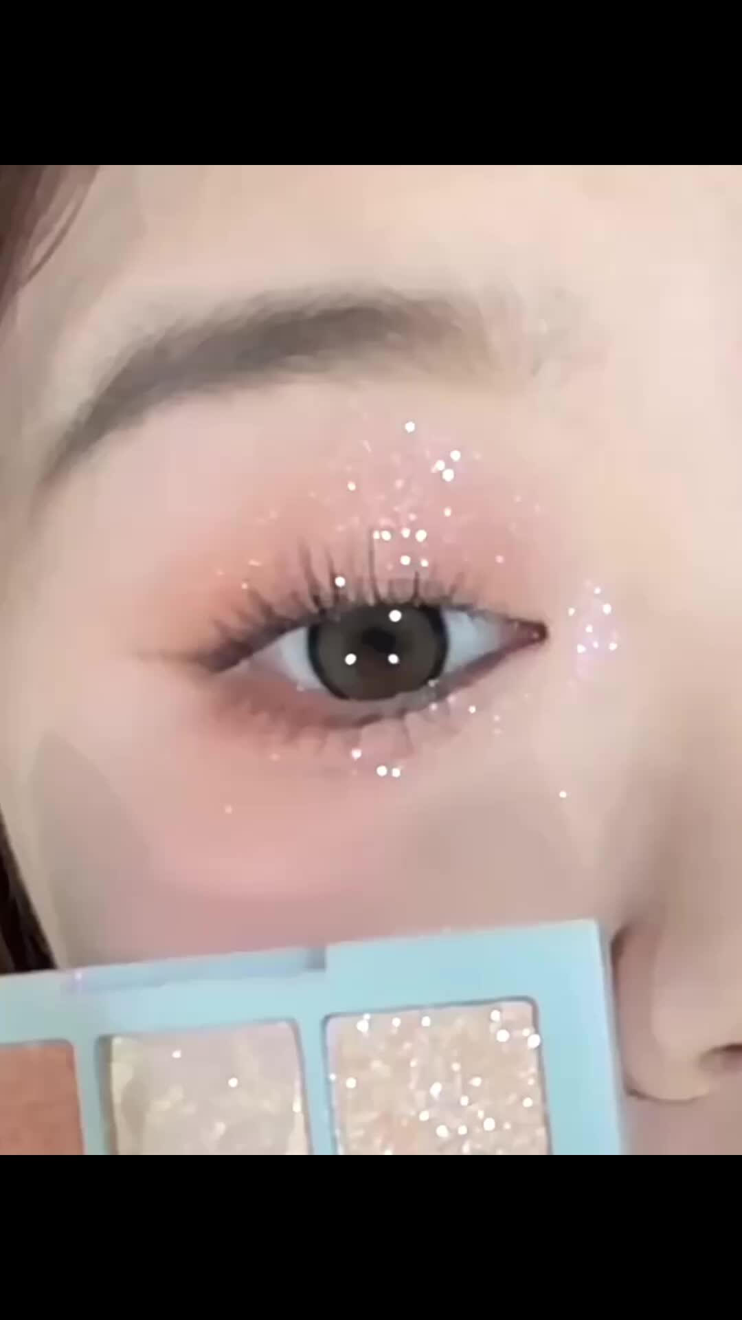 アイシャドウ nekomaneki ちこえ on X: 