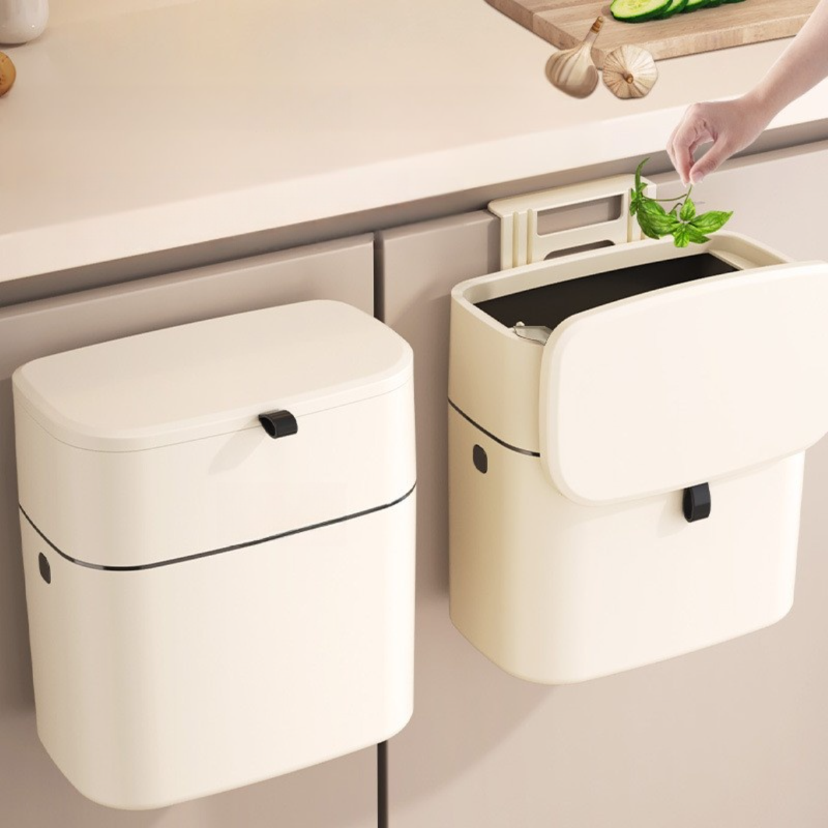 製品詳細「センサー式ゴミ箱 DST-50／25 DST-7」 | フォルディネット