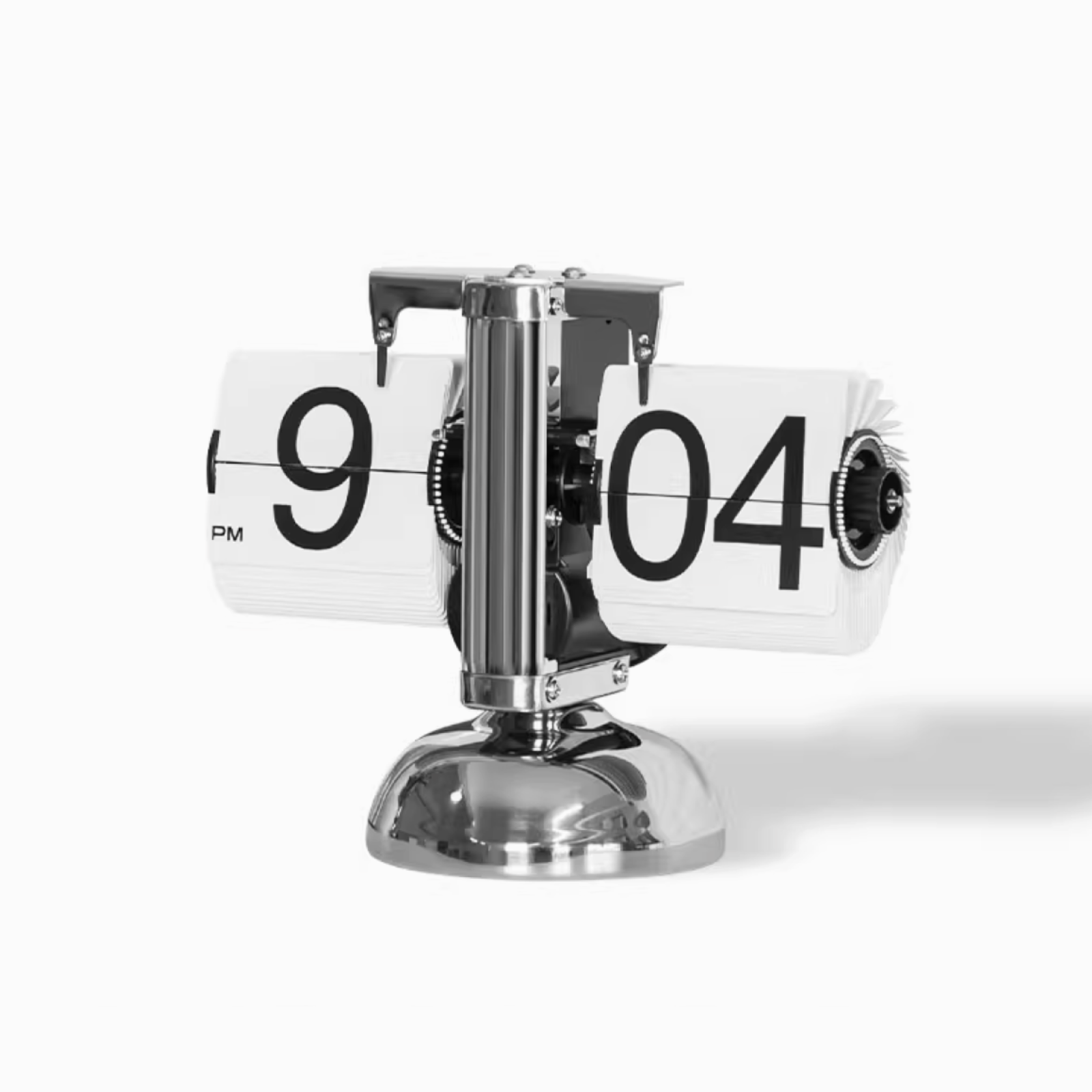 日本製！レトロデザイン連続秒針クォーツ式掛け時計 QL739A-BR(ブラウン) 日本製！レトロデザイン連続秒針クォーツ式掛け時計 QL739A-BR