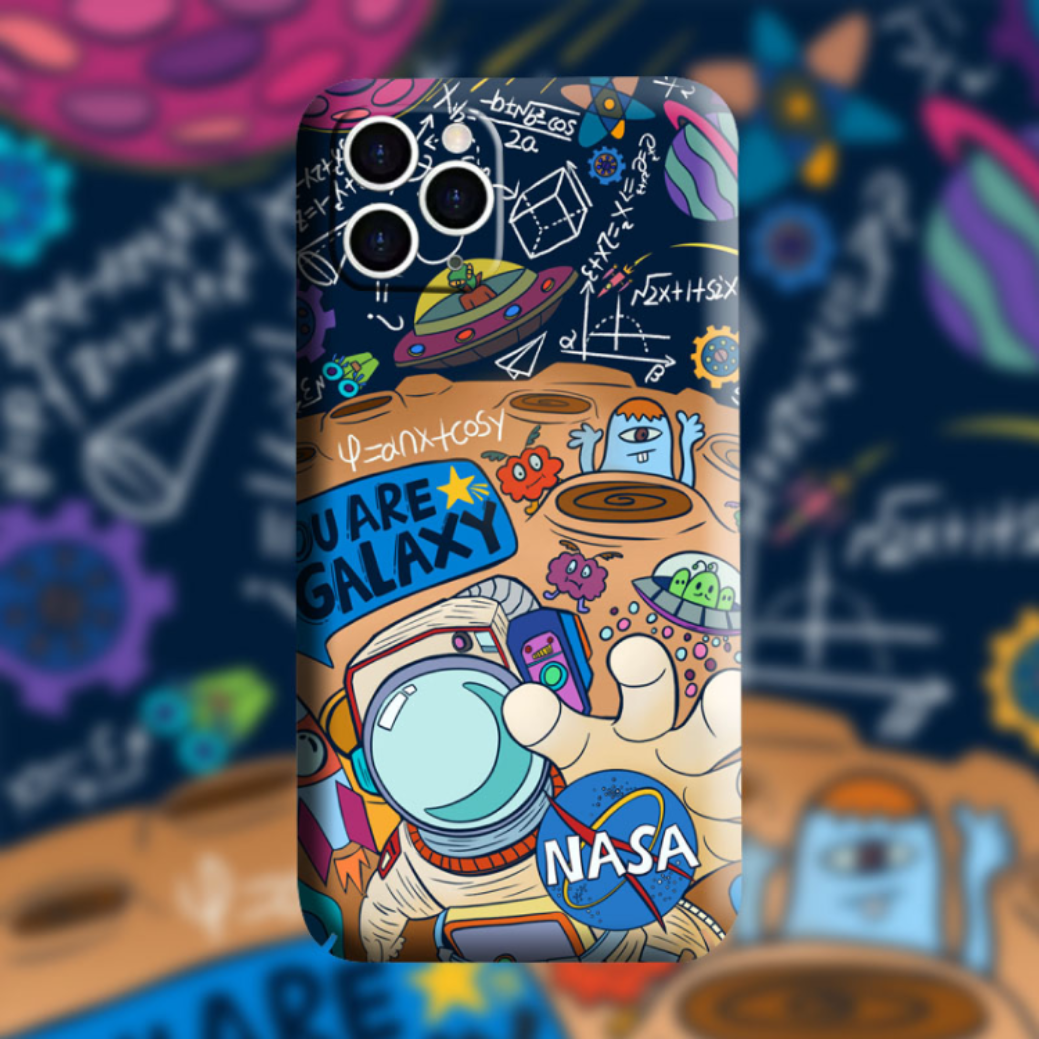 「NASA宇宙飛行士」ギャラクシースリムハードiPhoneスマホケース｜小さい頃、宇宙飛行士になりたいという夢があった