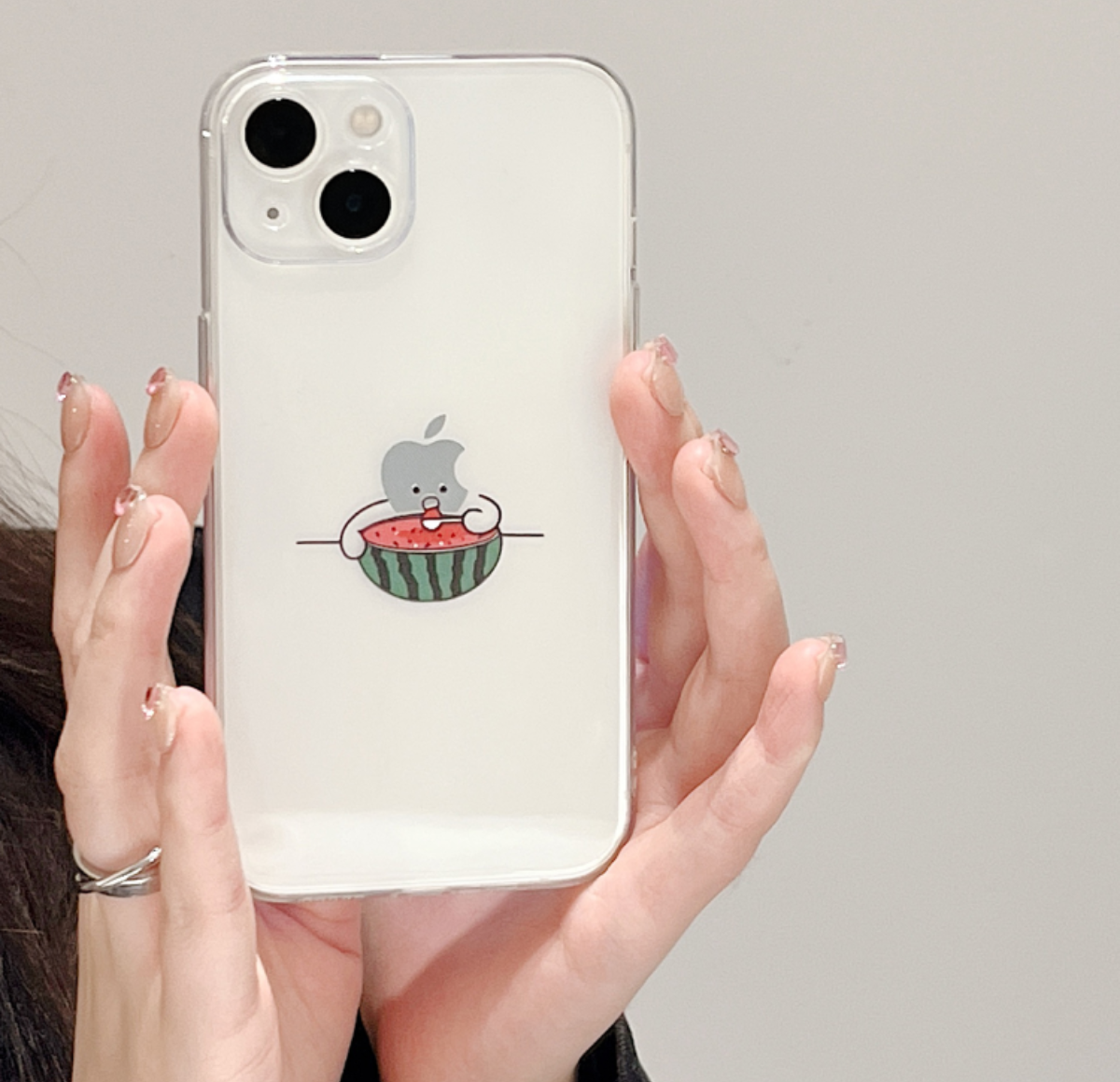 『人気商品』アップルアイコンがスイカを食べる？！クリアiPhoneスマホケース｜美味しいスイカはご愛用のスマホにもシェア(笑)|undefined