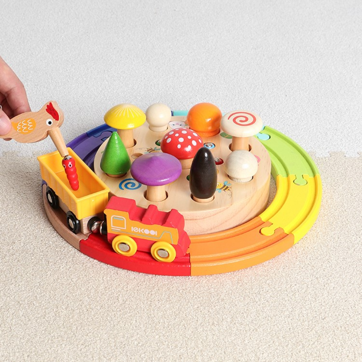 『知育おもちゃ』 キノコはめ込む　虫捕る 汽車回ぐるぐる走る木製パズル｜手先訓練に役に立つおもちゃ！マグネット遊びいっぱい、何度も繰り返しても飽きず遊べる|undefined