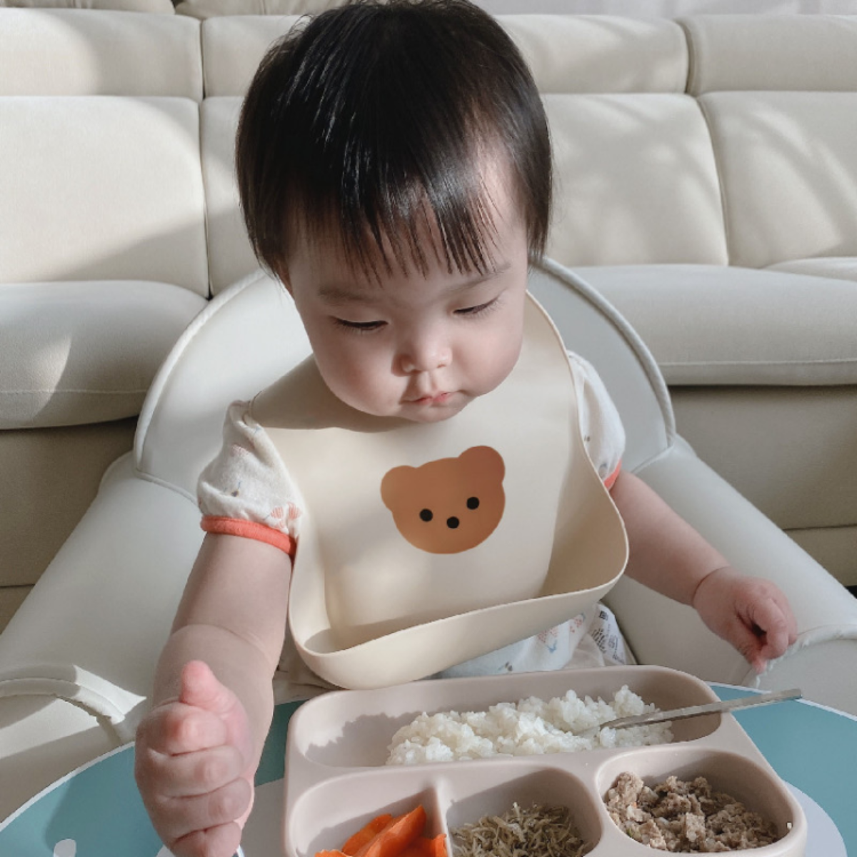 子供用お食事エプロン熊ちゃんのスーパービブ｜食べこぼしを防止でき、シリコンでお手入れもラクラク！|undefined