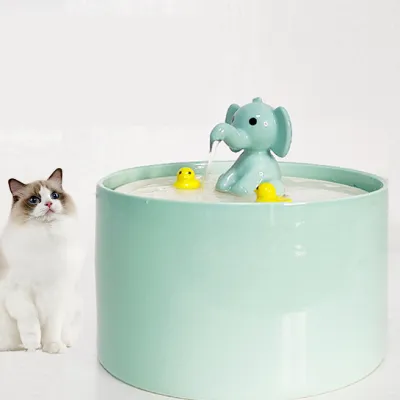 ペット自動給水器 セラミック｜猫のあごへの感染菌を減らすことができる
