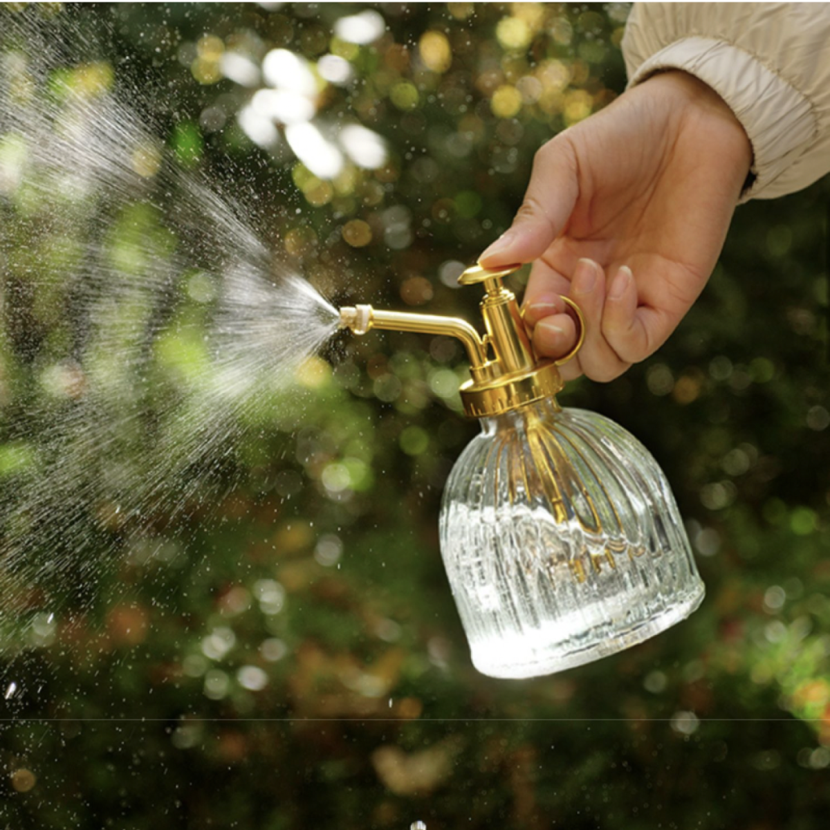 園芸用霧吹き｜素敵アイテムであなたのお花たちを元気に！|undefined