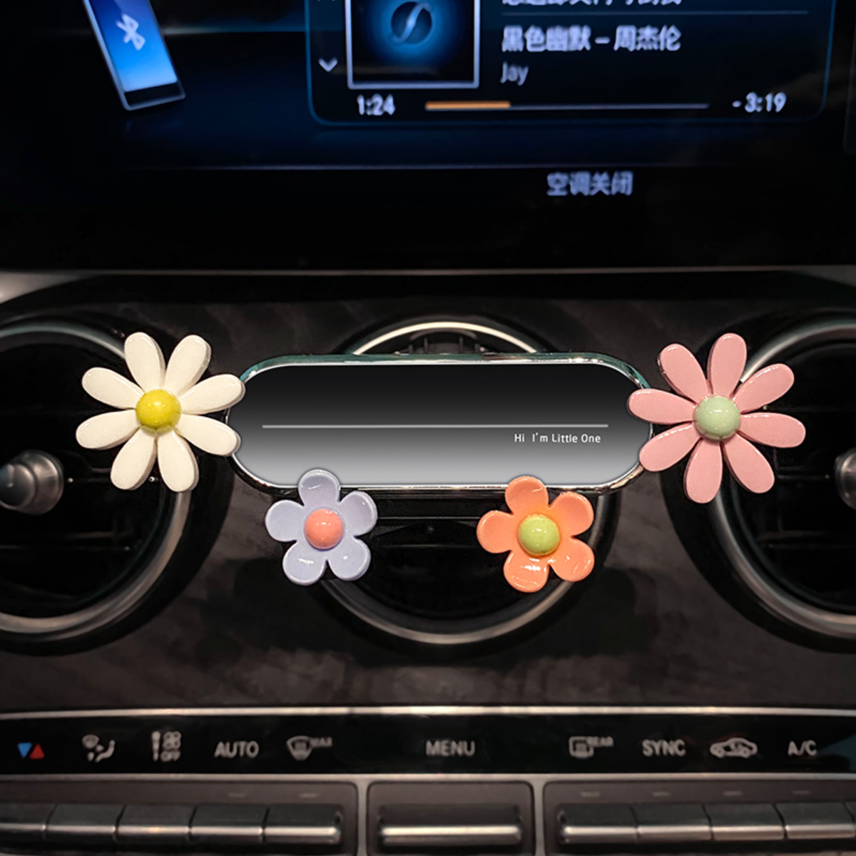 重力式車載スマホホルダー　花の型｜携帯電話を置くとしっかりと固定され、自動締め付けされる|undefined