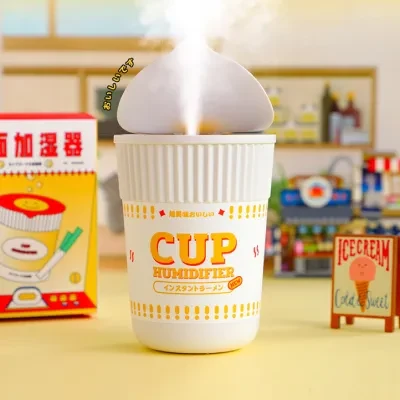 カープヌードル加湿器｜“おいしそうな香り"が漂ってきそうな加湿器で、潤いのある毎日を♪