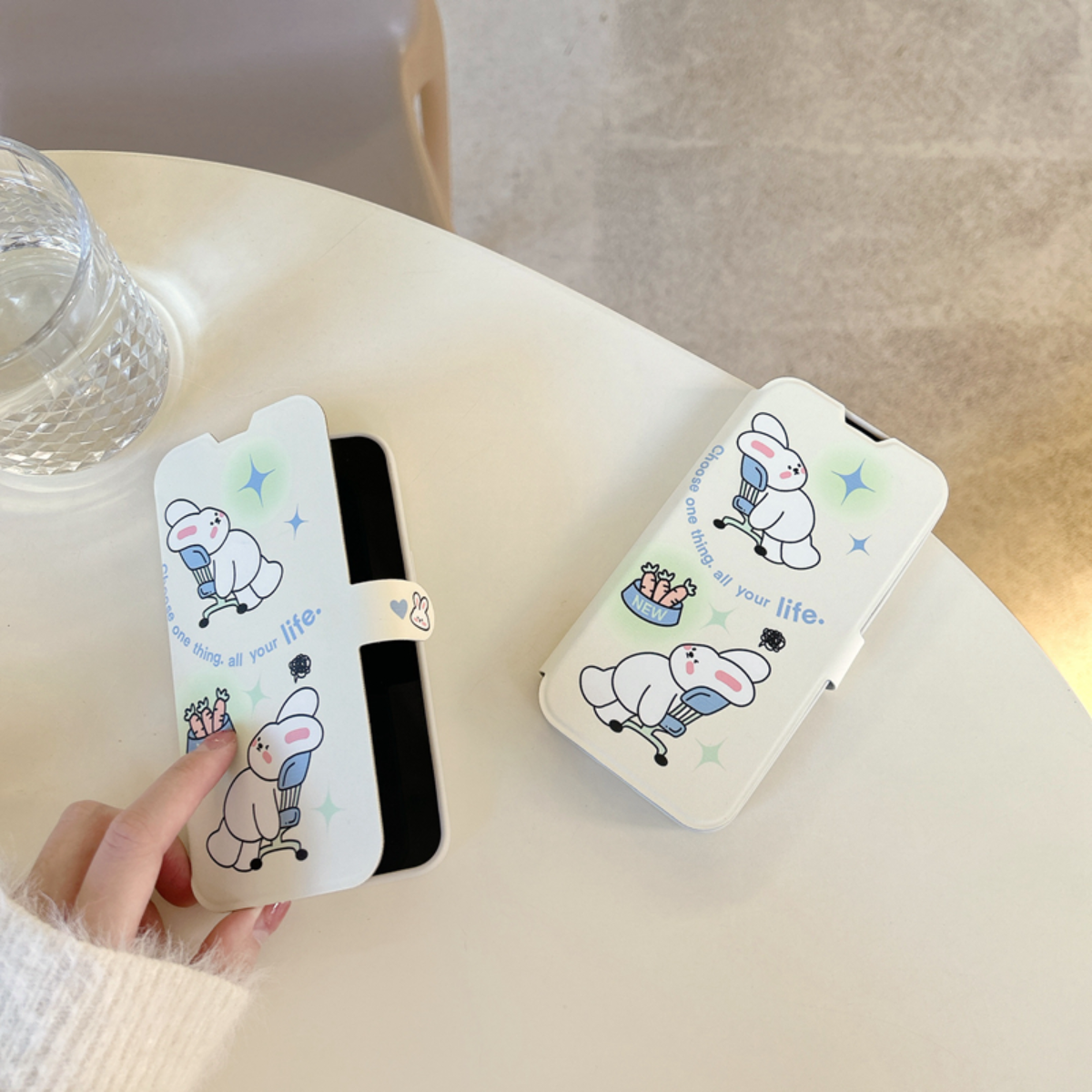 手帳型iPhoneケース｜韓国っぽいケース、淡い色合いでオシャレなキャロットうさぎ　|undefined