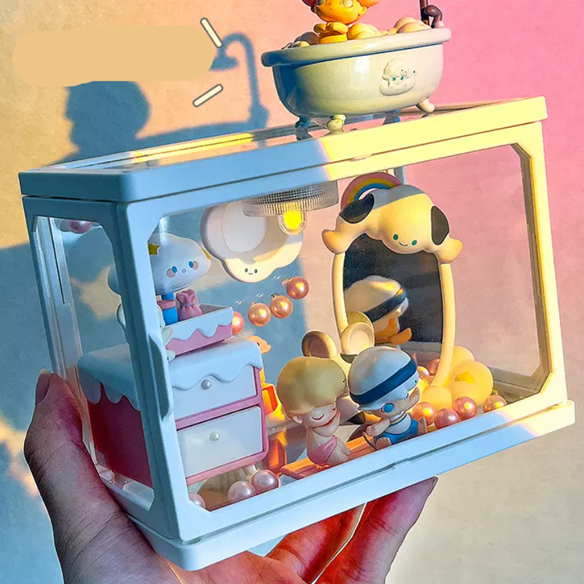 人形ディスプレイ収納ケース｜ 透明のディスプレイボックスは、コレクション好きの友人へのプレゼントに最適です。|undefined