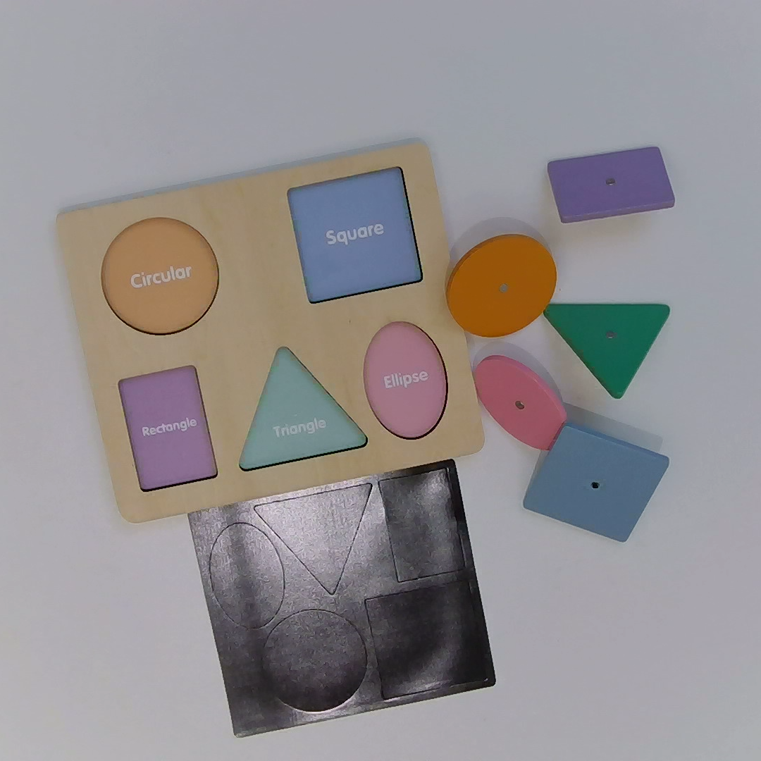 木製パーズルゲーム｜ジオメトリックな形状認識パズル 形や色に対する認識を育つ|undefined