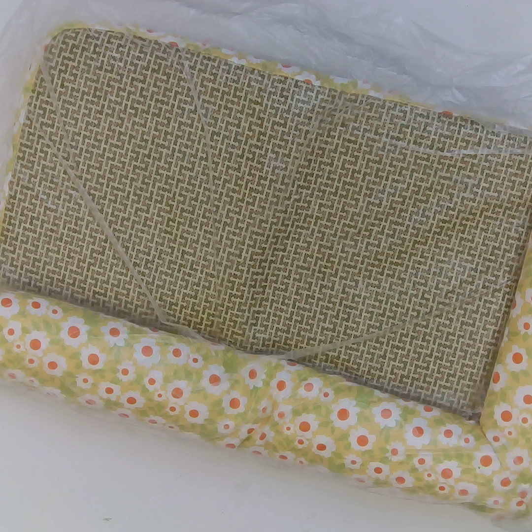 ペット寝具｜ひんやりマット 冷える 熱中症対策 枕付き|undefined