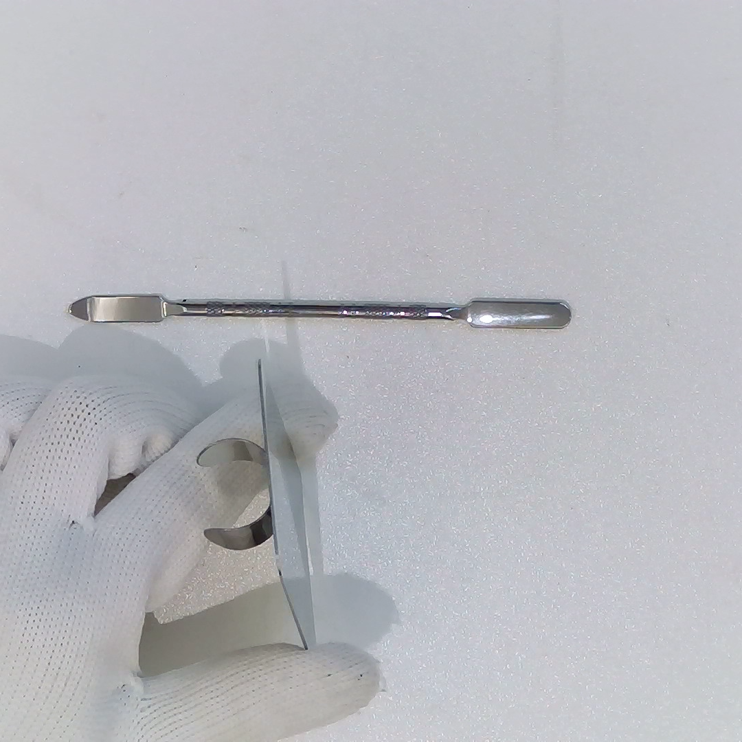 メイクパレット　収納バッグ付き｜ステンレス製　化粧品を素早くきれいに混ぜるために使用されます　軽量で使いやすいです|undefined