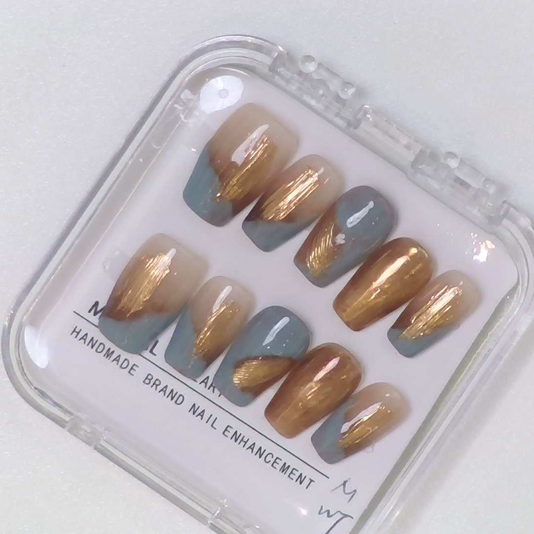 💅ネイルチップ｜琥珀の染みりアート　安全で快適なネイル貼り付け体験を！|undefined