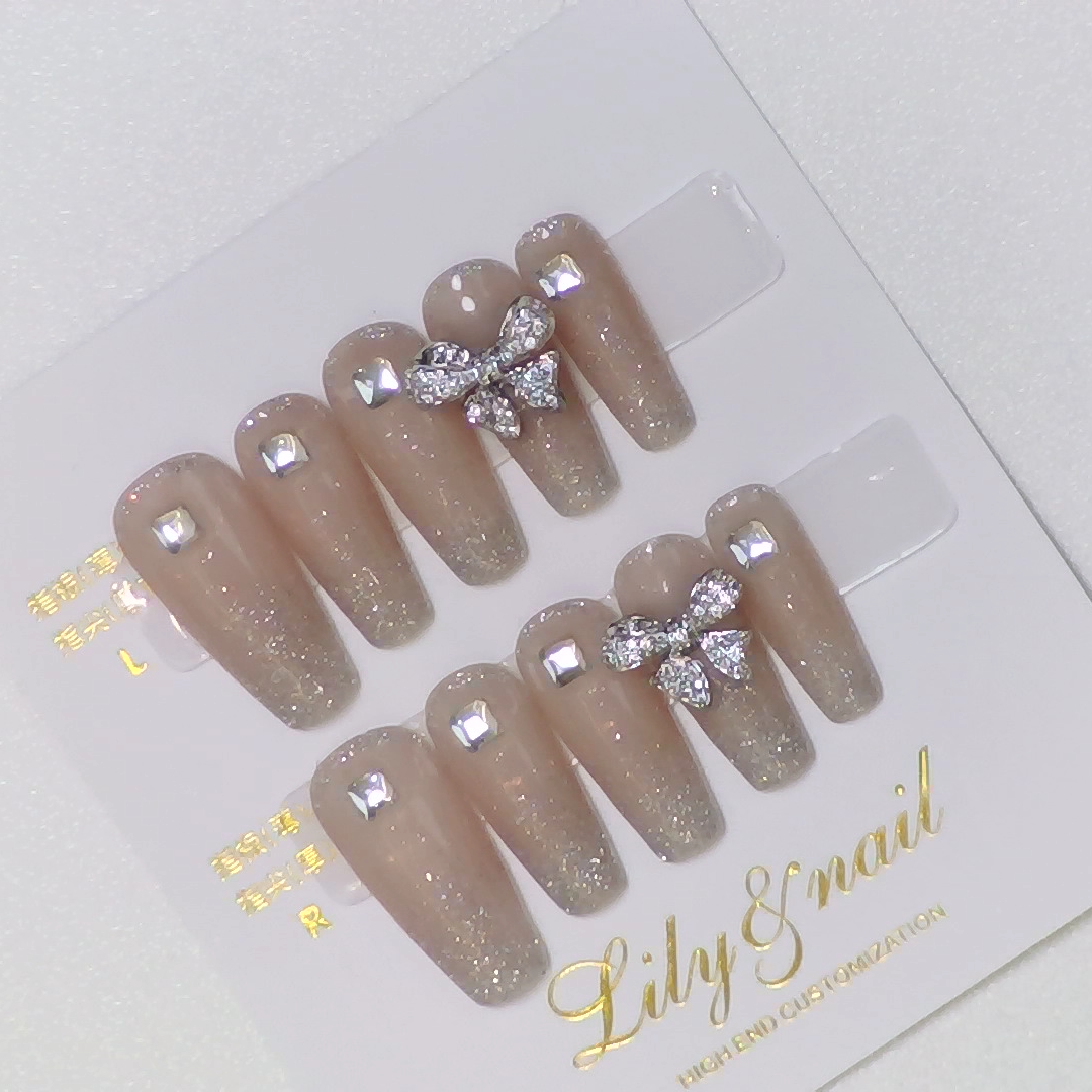 💅ネイルチップ｜宝石の少女　キラキラ　手作りネイルチップ　重複使用|undefined
