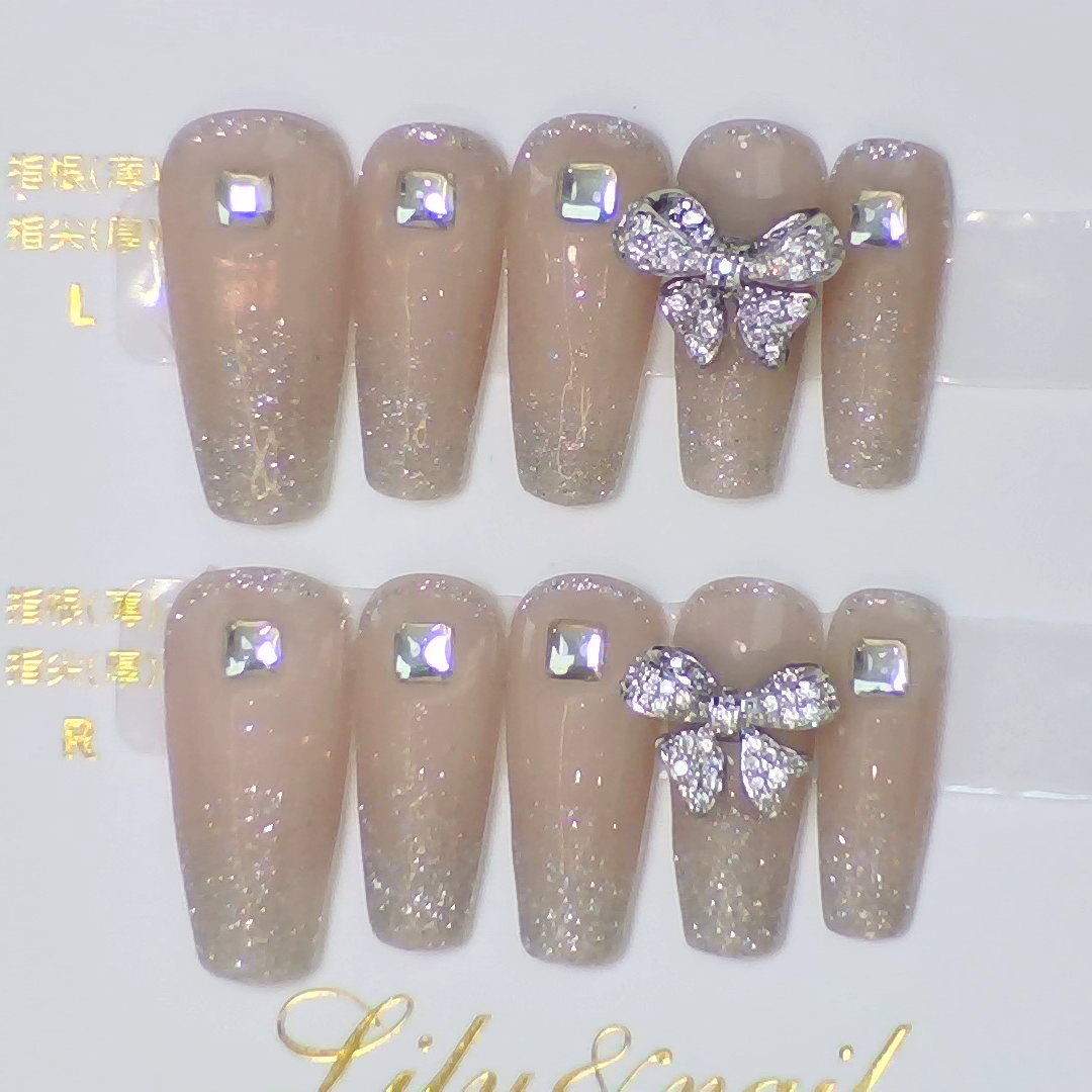 💅ネイルチップ｜宝石の少女　キラキラ　手作りネイルチップ　重複使用|undefined